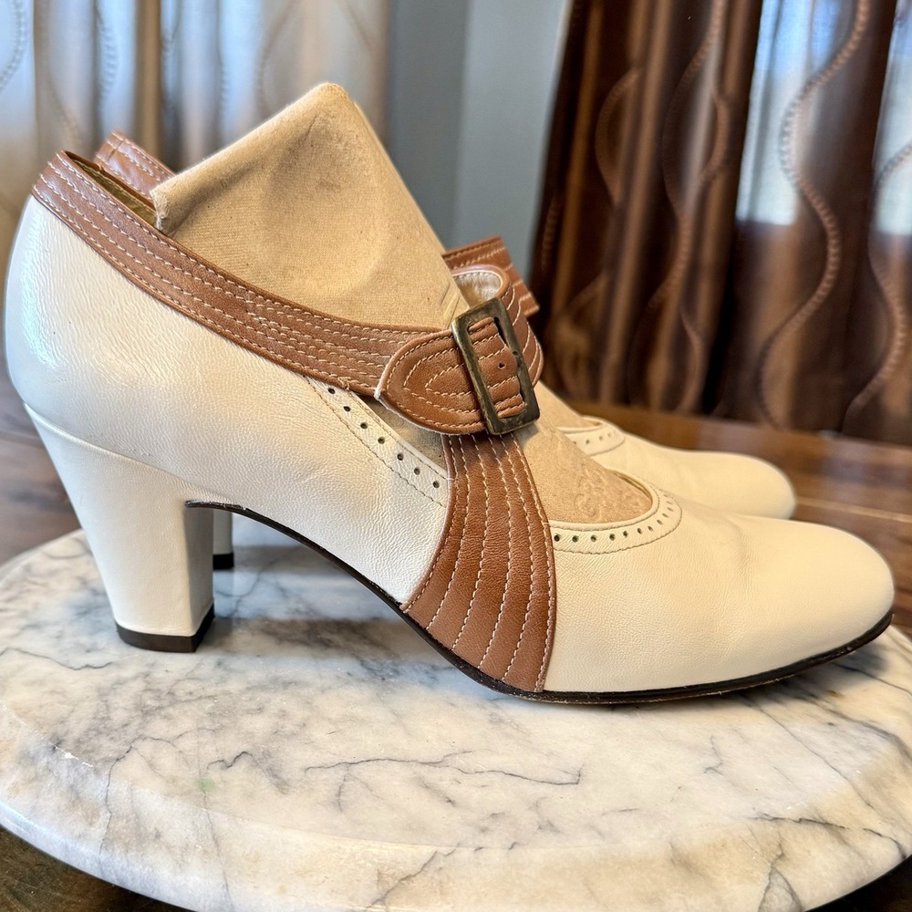 Re-Mix Classic Vintage Footwear DECO Ivory Brown Leather Shoes Heels Sz 8.5